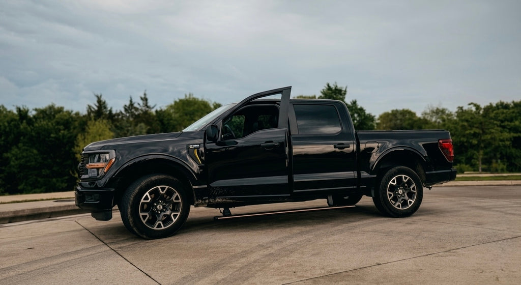 Automatic Electric Power Side Steps with Dynamic LED Lighting