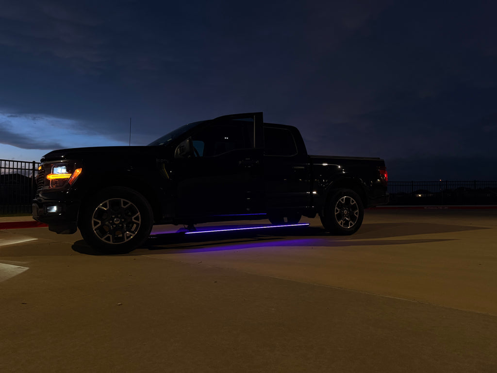 Automatic Electric Power Side Steps with Dynamic LED Lighting