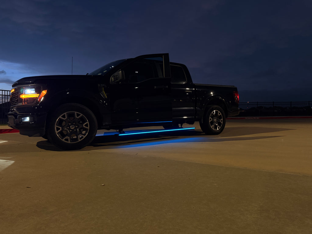 Automatic Electric Power Side Steps with Dynamic LED Lighting