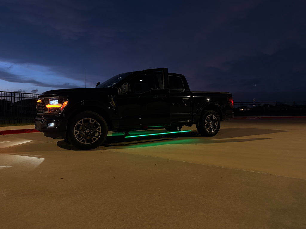 Automatic Electric Power Side Steps with Dynamic LED Lighting