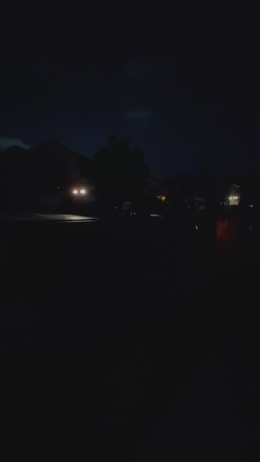 Automatic Electric Power Side Steps with Dynamic LED Lighting