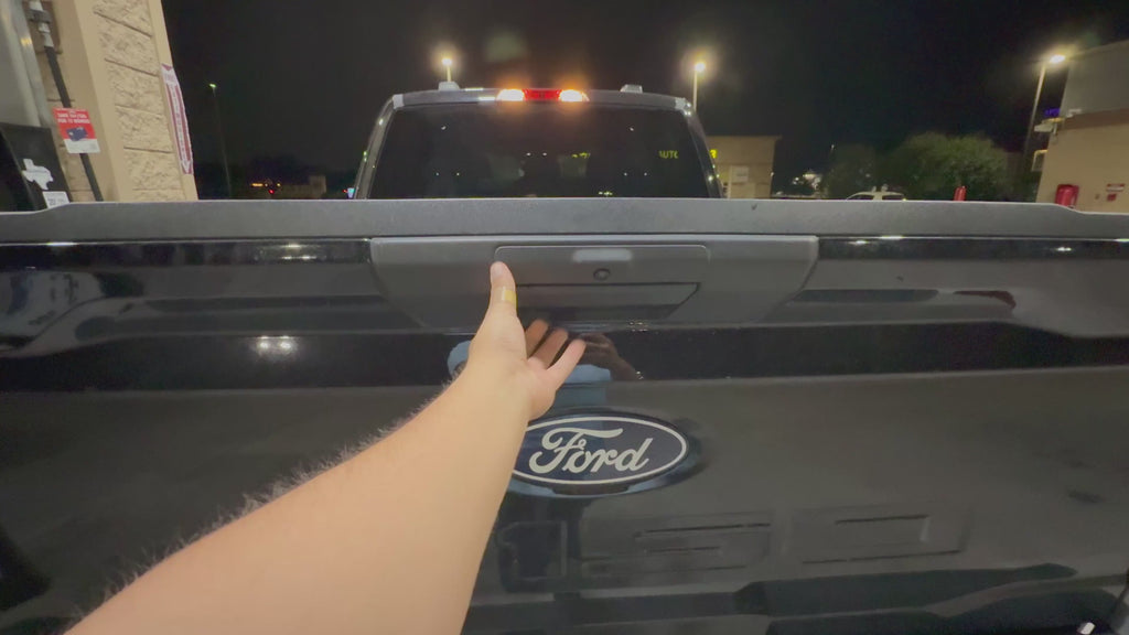 5.5ft LED Truck Bed Kit | Automatic Magnetic Switch